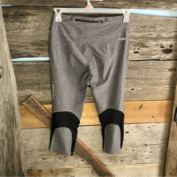 RBX Size Med Grey/Black Mesh Activewear Capri Pants - Picture 3 of 5
